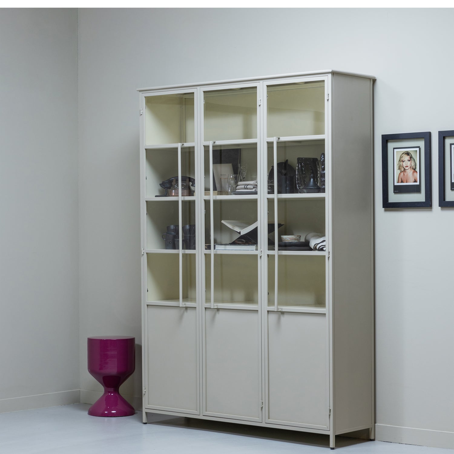 EXHIBIT XL 3-TURIG VITRINE SCHRANK METALL SAND 375042-S – Bild 2
