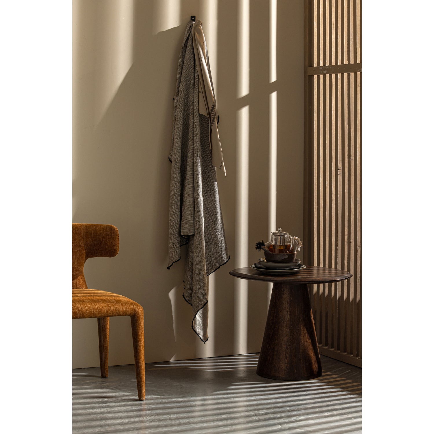 UNIQUE PLAID MIT STREIFEN SCHWARZ WEISS 130x170CM 801374-Z – Bild 2